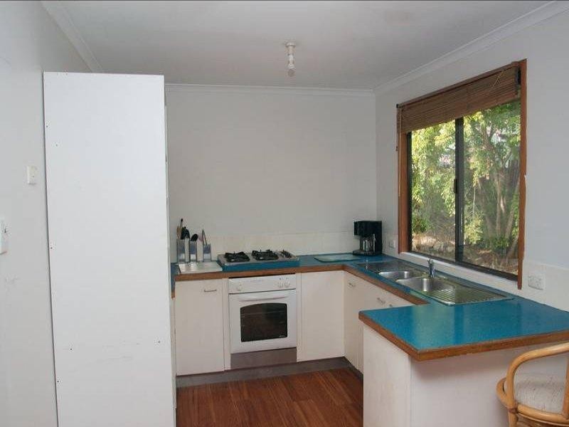 30 Plum Parade, Nerang QLD 4211
