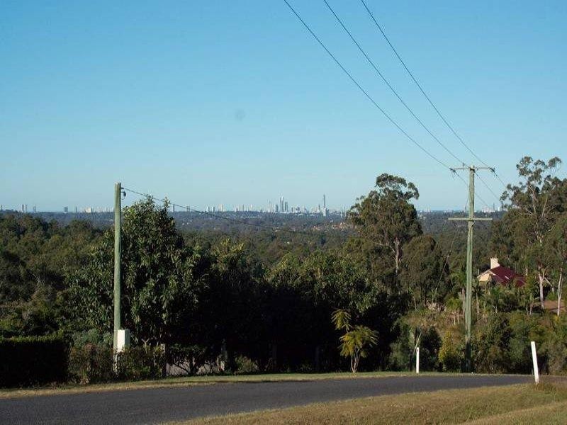102 Arunta Drive, Mount Nathan QLD 4211