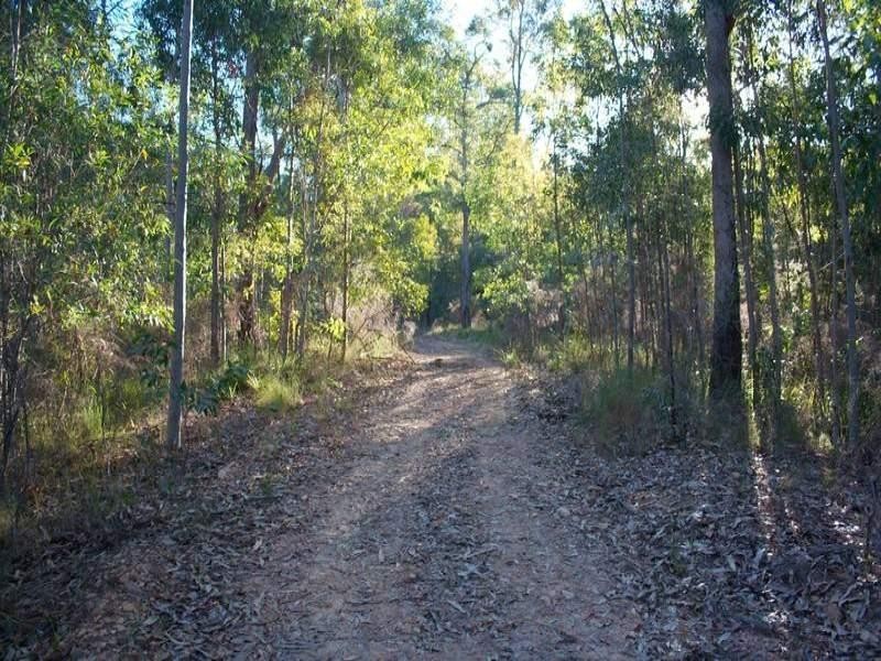 102 Arunta Drive, Mount Nathan QLD 4211