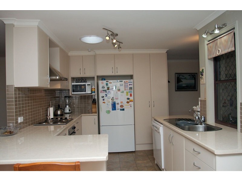 23 Explorers Way, Worongary QLD 4213