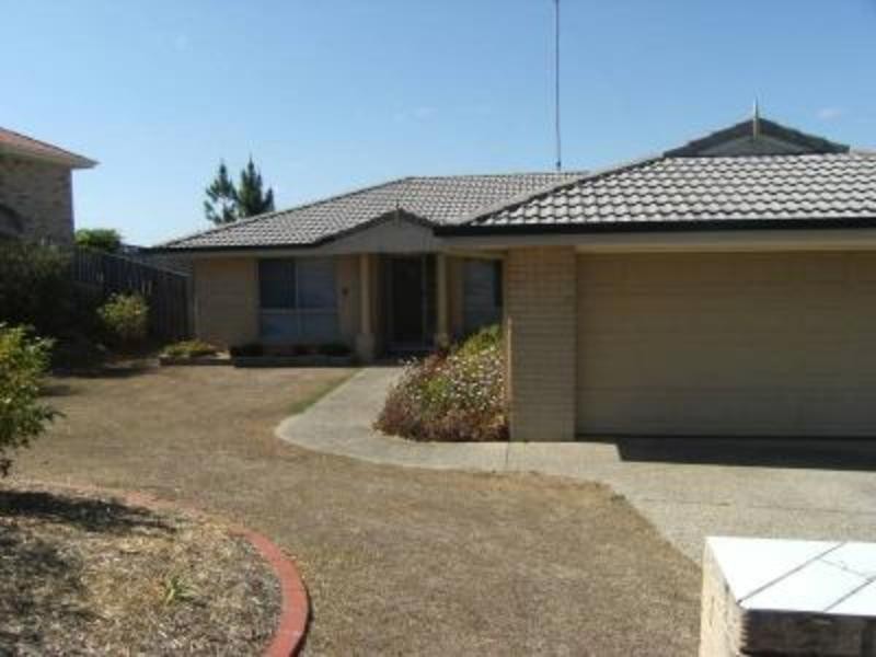 7 Henderson Rise, Pacific Pines QLD 4211