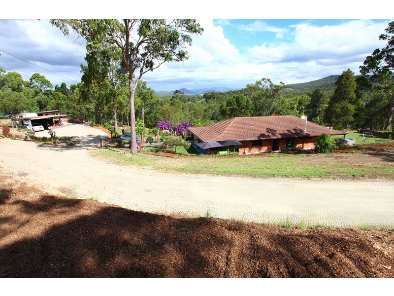 8 Parma Court, Mount Nathan QLD 4211