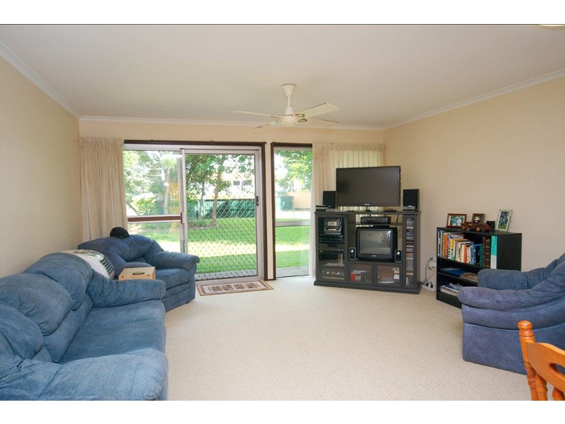 4/82 Lawrence Drive, Nerang QLD 4211