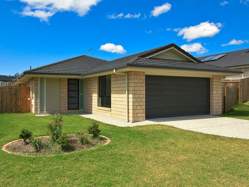 95 Wunburra Circle, Pacific Pines QLD 4211