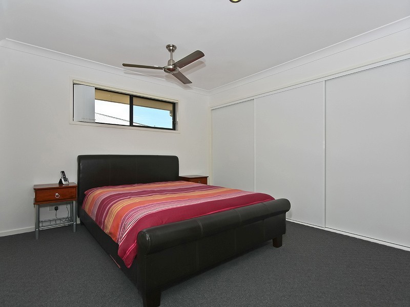 95 Wunburra Circle, Pacific Pines QLD 4211