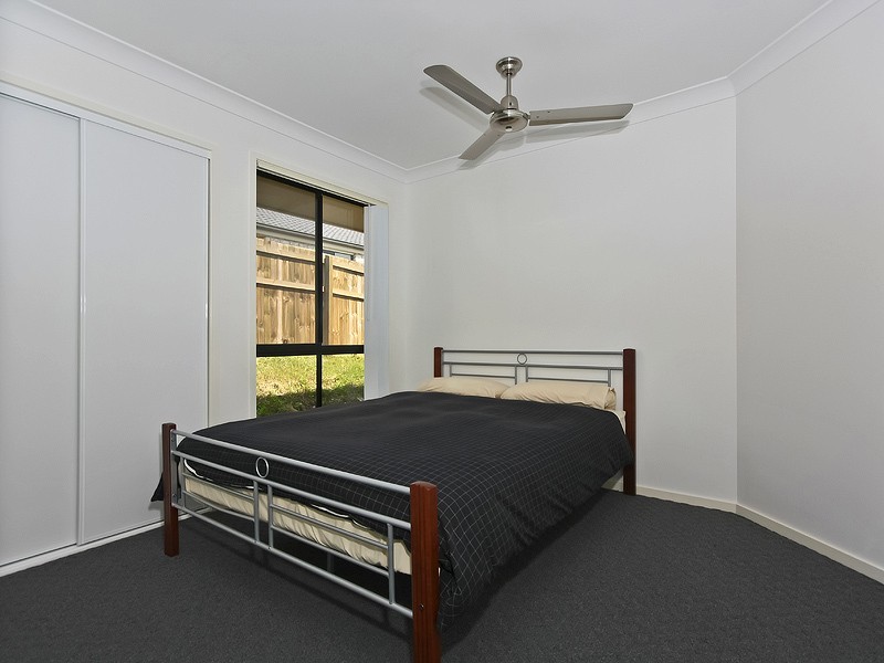 95 Wunburra Circle, Pacific Pines QLD 4211