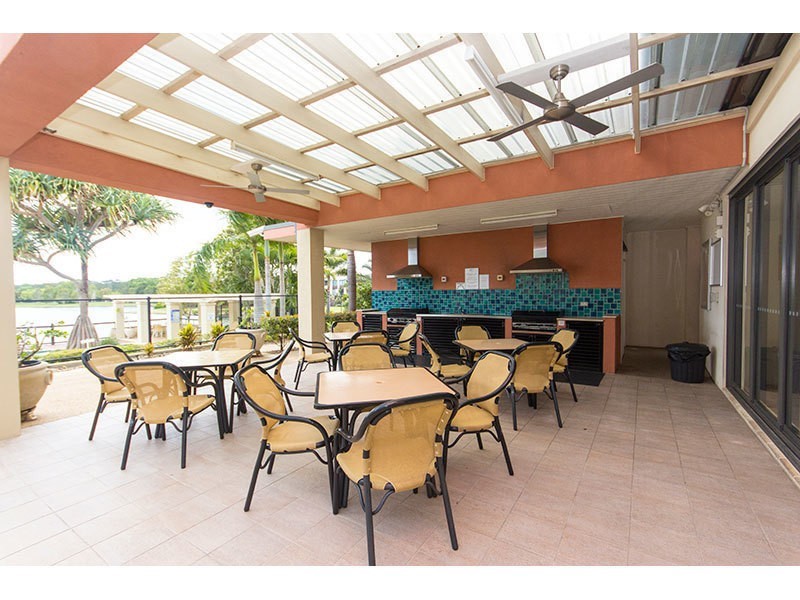 1099/1 The Cove Crescent, Carrara QLD 4211