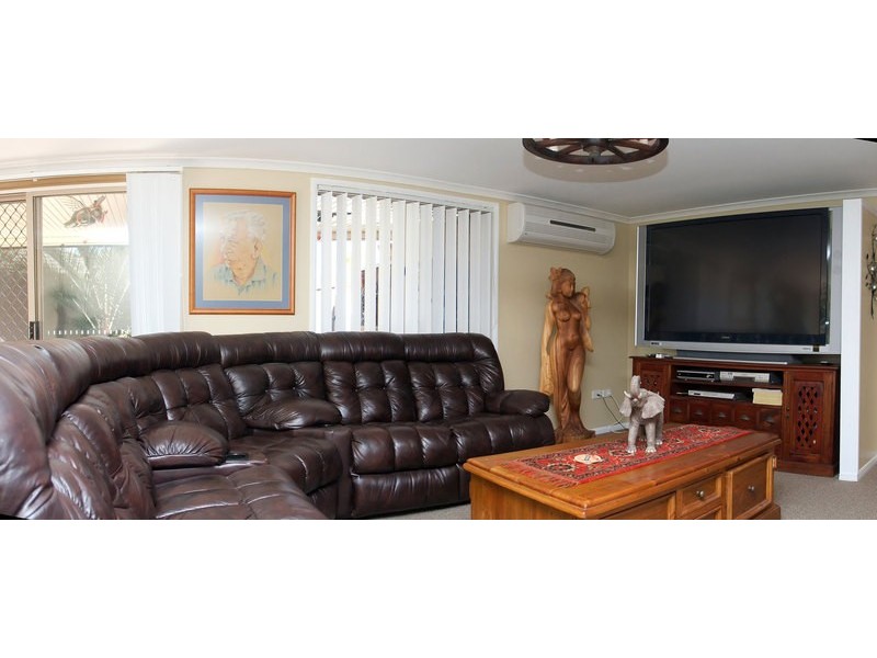 15 Saxon Court, Nerang QLD 4211