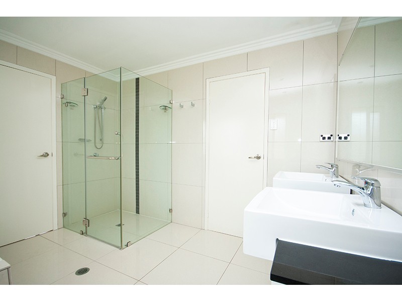 13 Centurion Crescent, Nerang QLD 4211