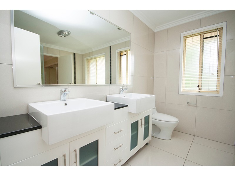 13 Centurion Crescent, Nerang QLD 4211