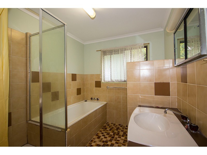 36 North Road, Lower Beechmont QLD 4211