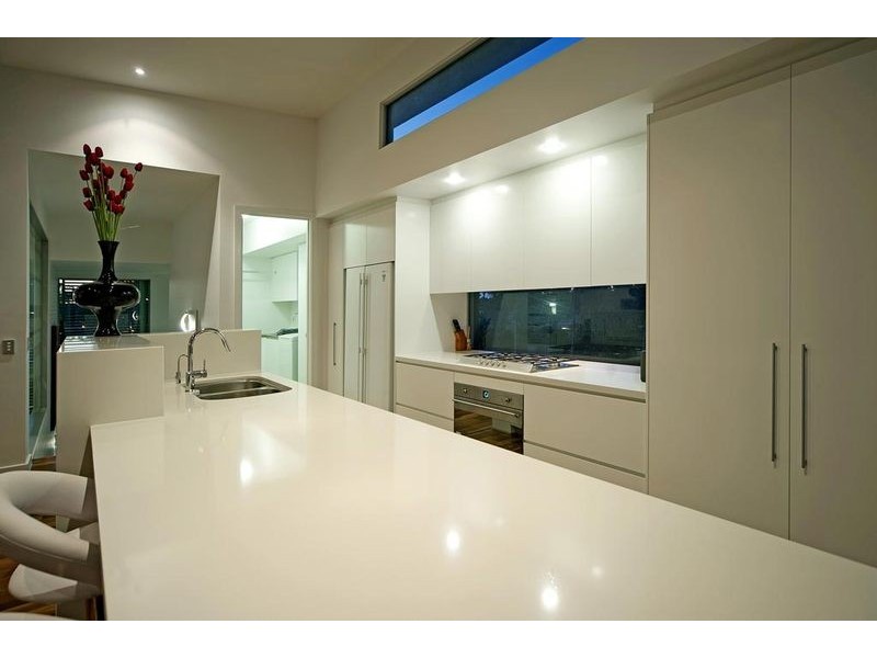 Hope Island QLD 4212