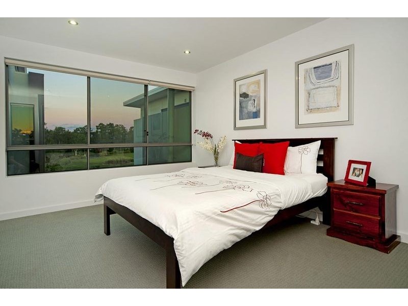 Hope Island QLD 4212