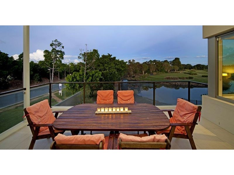 Hope Island QLD 4212