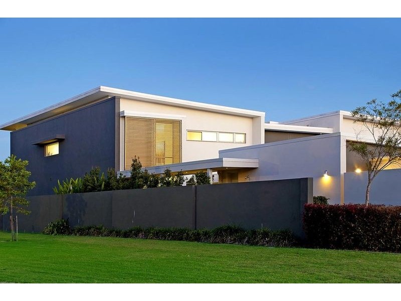 Hope Island QLD 4212