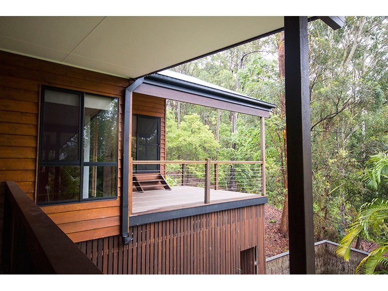 17 Newlands Drive, Mount Nathan QLD 4211