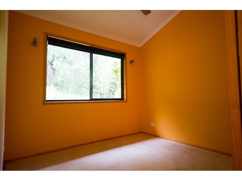 17 Newlands Drive, Mount Nathan QLD 4211