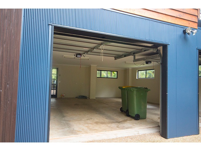 17 Newlands Drive, Mount Nathan QLD 4211