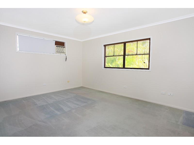 692 Southport Nerang Road, Ashmore QLD 4214