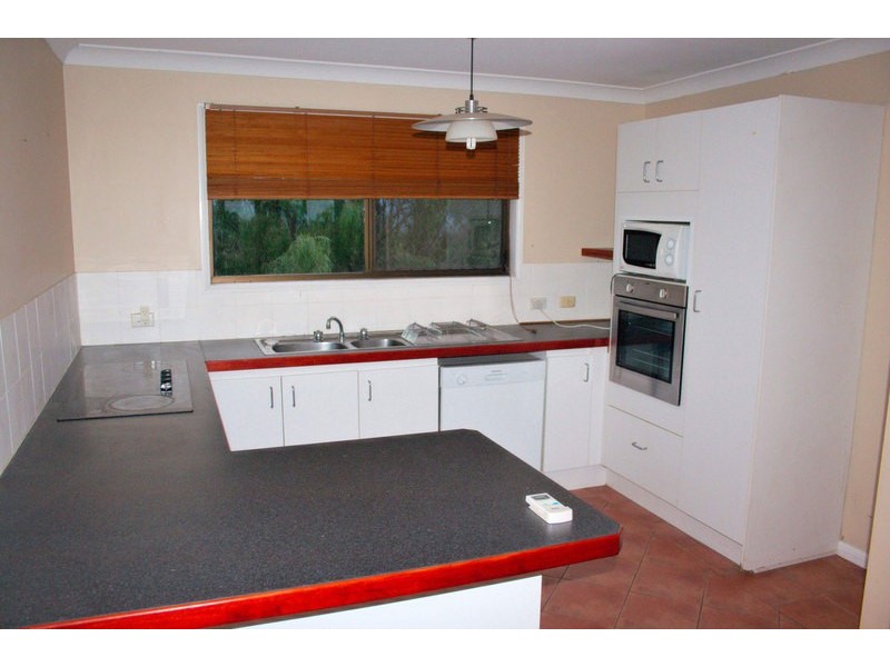 2/1 Kilpatrick Court, Highland Park QLD 4211