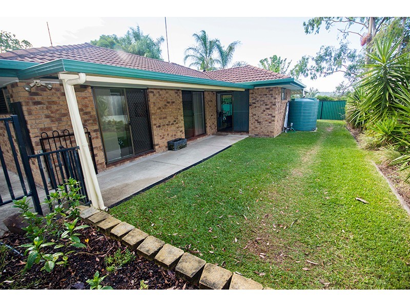 9 Pleasant Court, Carrara QLD 4211