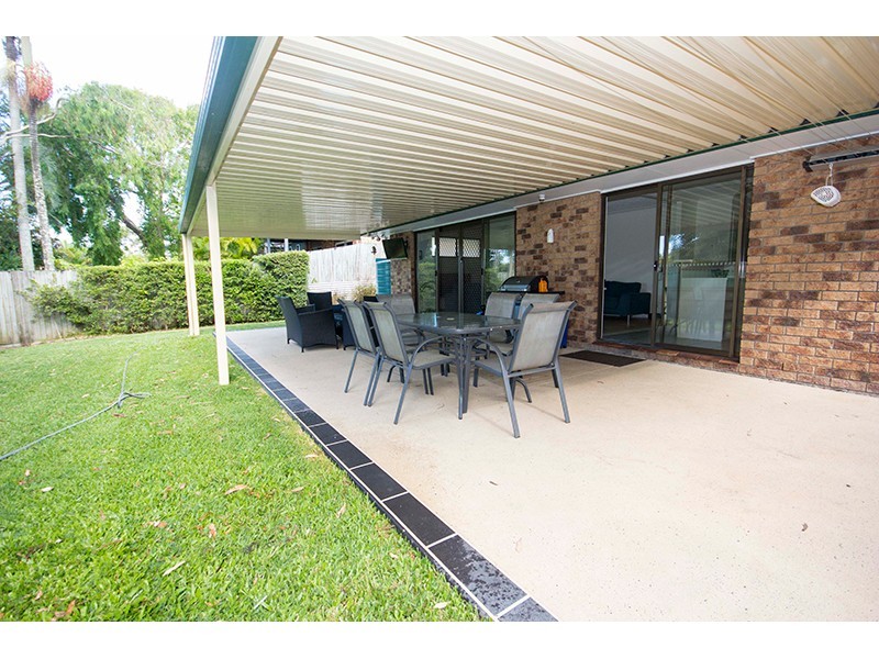 9 Pleasant Court, Carrara QLD 4211