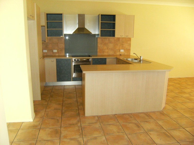 3/1 Shorehaven Place, Varsity Lakes QLD 4227