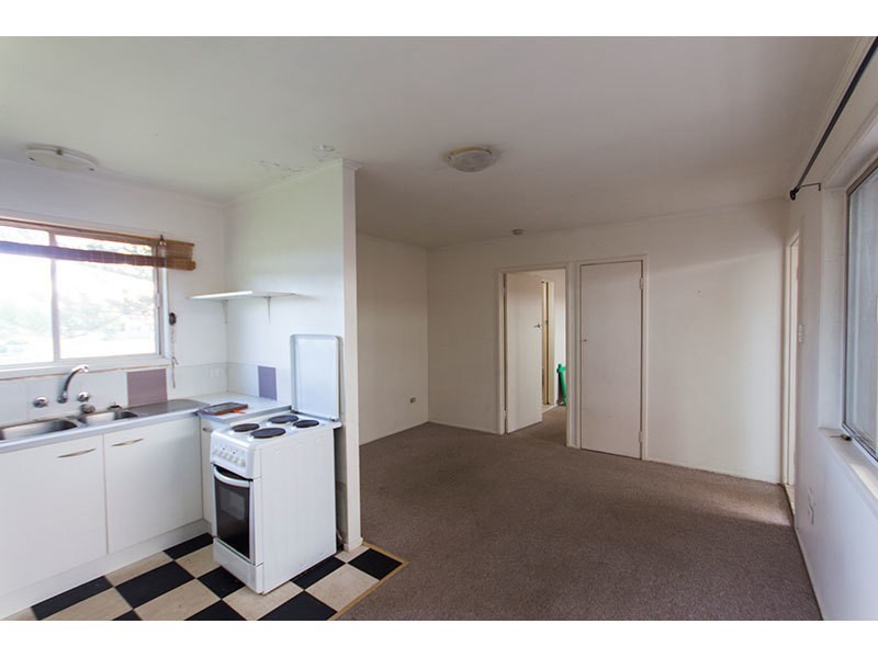 4/8 Robert Street, Labrador QLD 4215