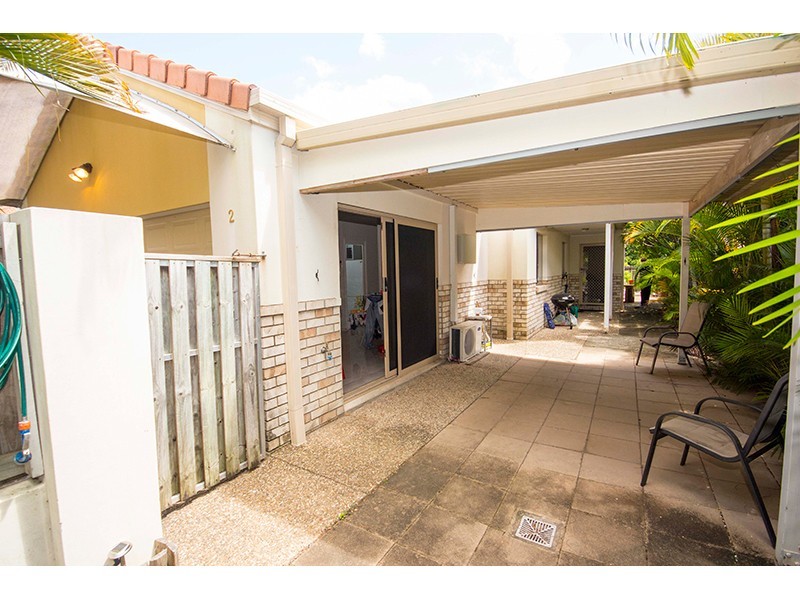 2/21 Hellman Street, Molendinar QLD 4214