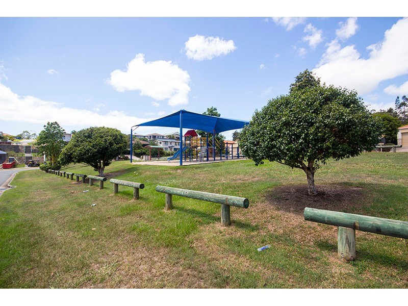 2/21 Hellman Street, Molendinar QLD 4214