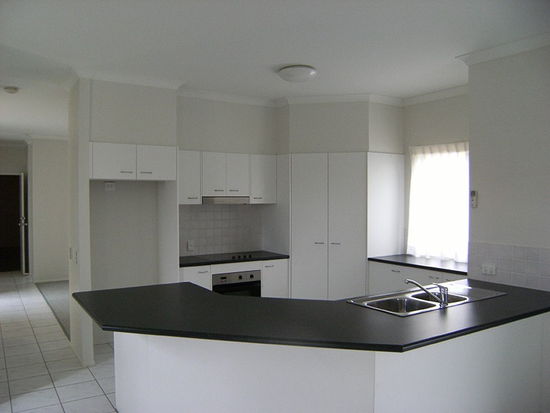 11 Kowhai Place, Nerang QLD 4211