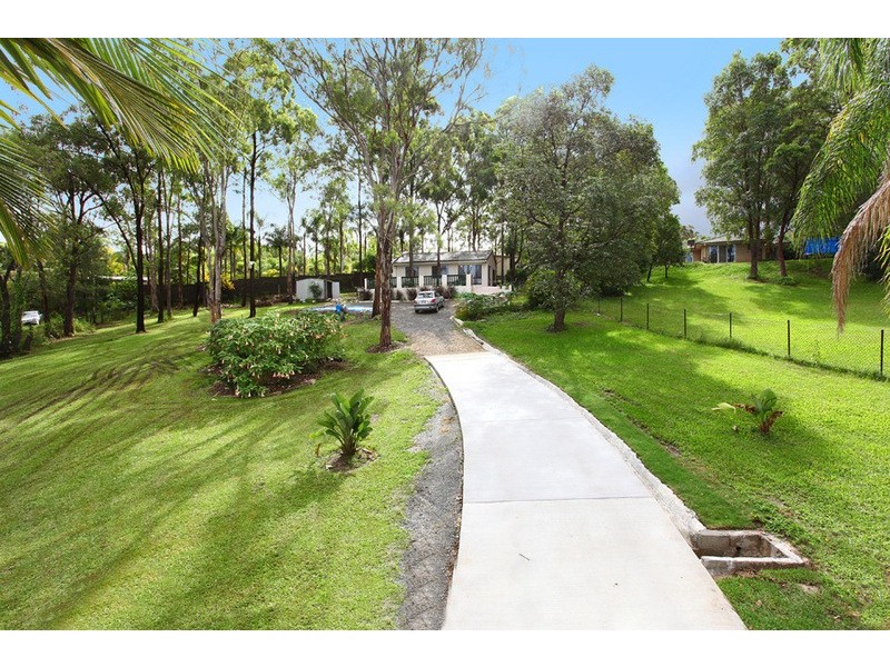 1 Quambone Street, Worongary QLD 4213