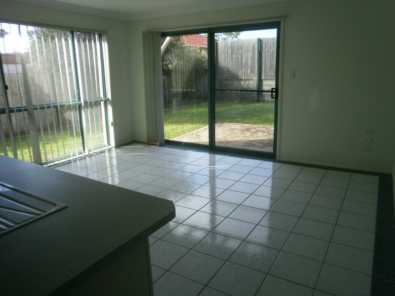 3 Encore Court, Ashmore QLD 4214