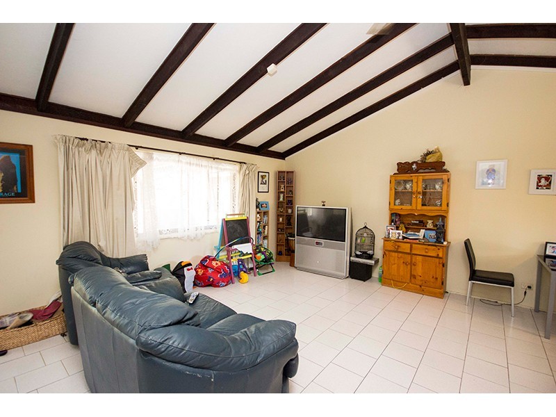 20 Birribi Avenue, Nerang QLD 4211