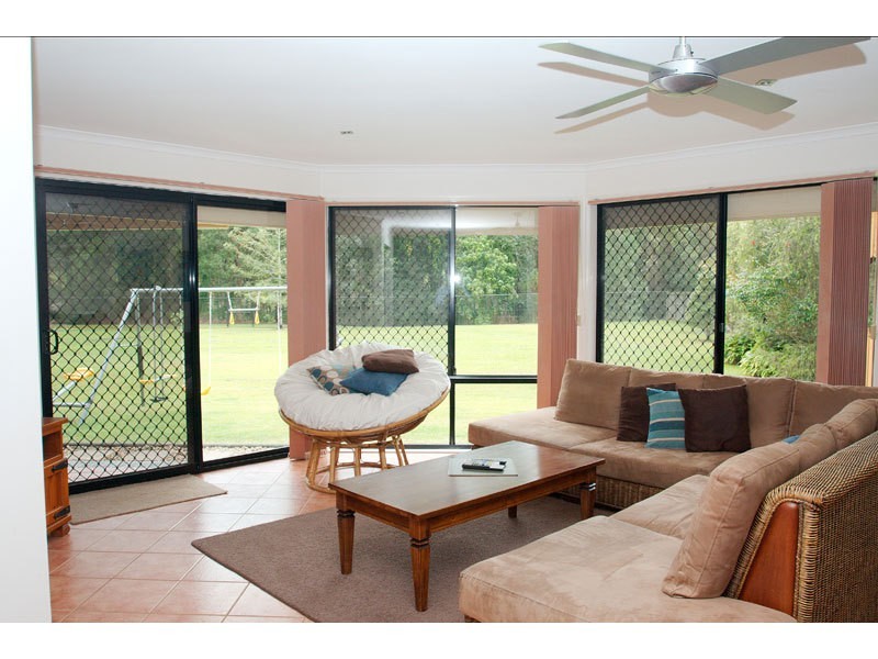 71 The Oval Drive, Mount Nathan QLD 4211