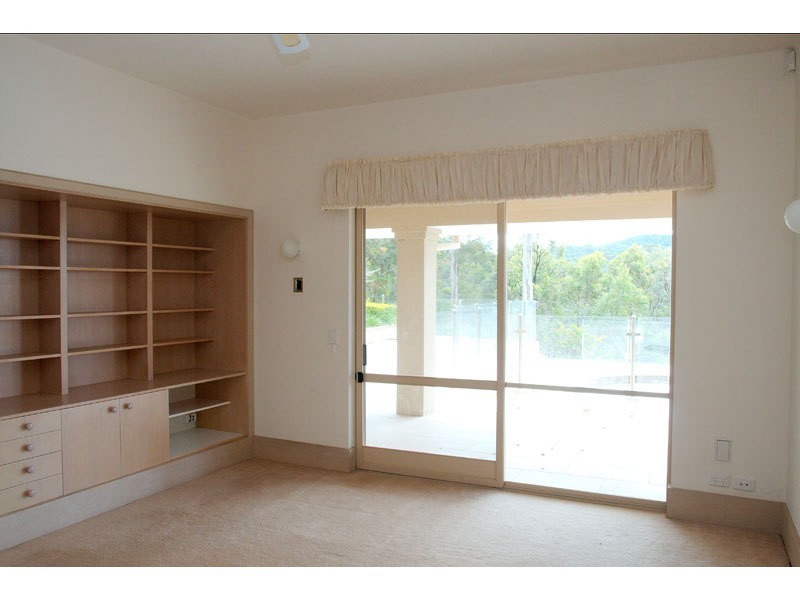 Mount Nathan QLD 4211