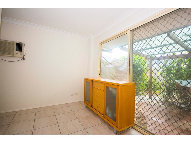 2 Convery Crescent, Highland Park QLD 4211