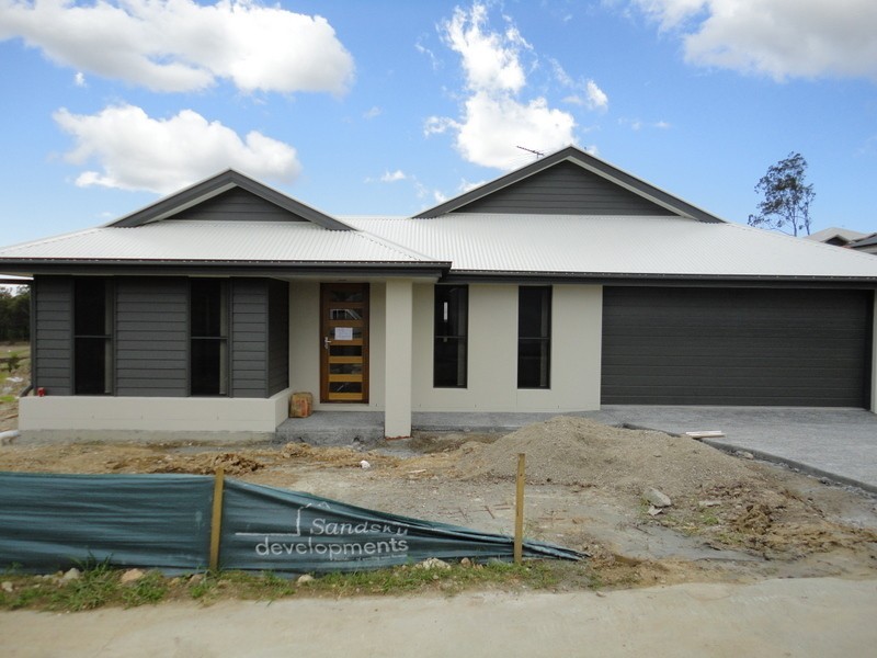 32 Edgeware Road, Pimpama QLD 4209