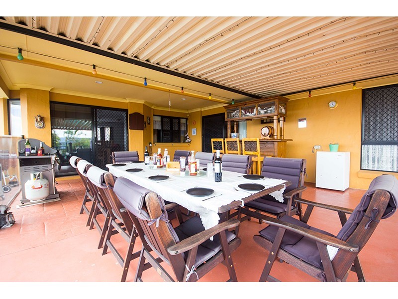 11 Mitaro Rise, Pacific Pines QLD 4211