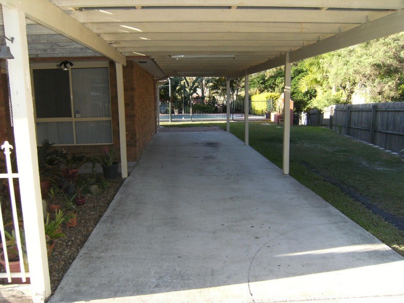 89 Explorers Way, Highland Park QLD 4211