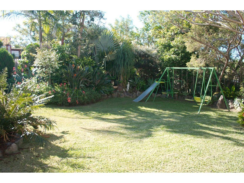 Highland Park QLD 4211