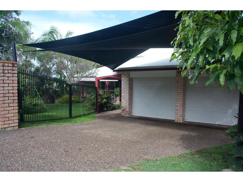 Highland Park QLD 4211