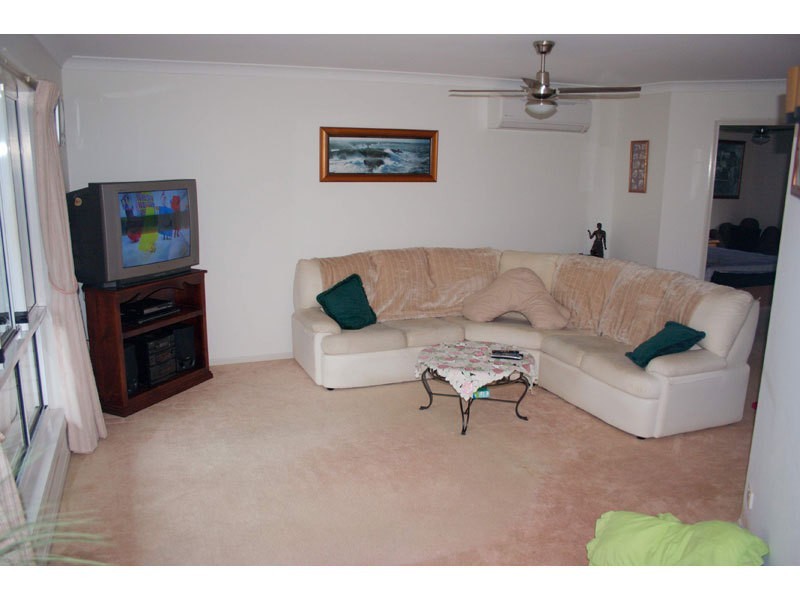 Highland Park QLD 4211