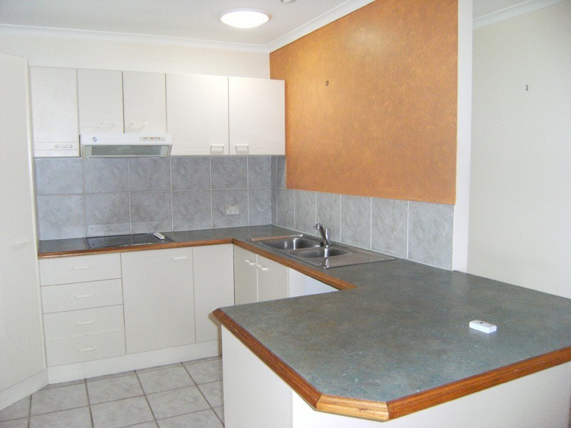 43 Oakdale Avenue, Nerang QLD 4211