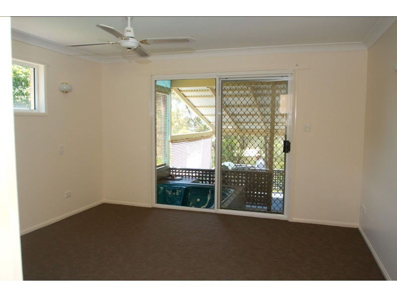 Highland Park QLD 4211
