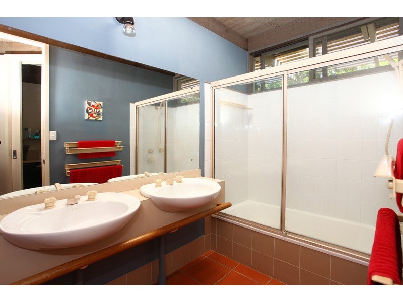 7 Narrabri Court, Gaven QLD 4211