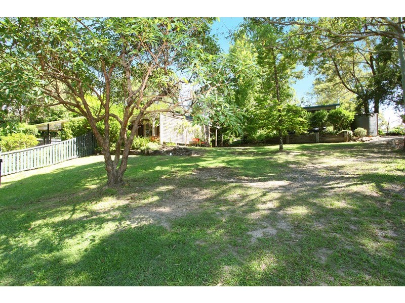 7 Narrabri Court, Gaven QLD 4211