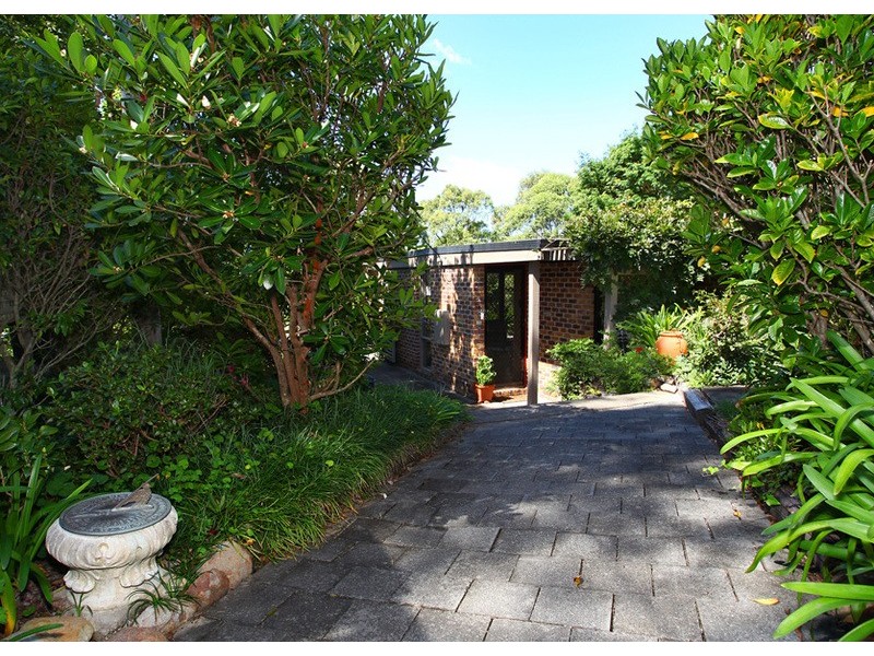 7 Narrabri Court, Gaven QLD 4211