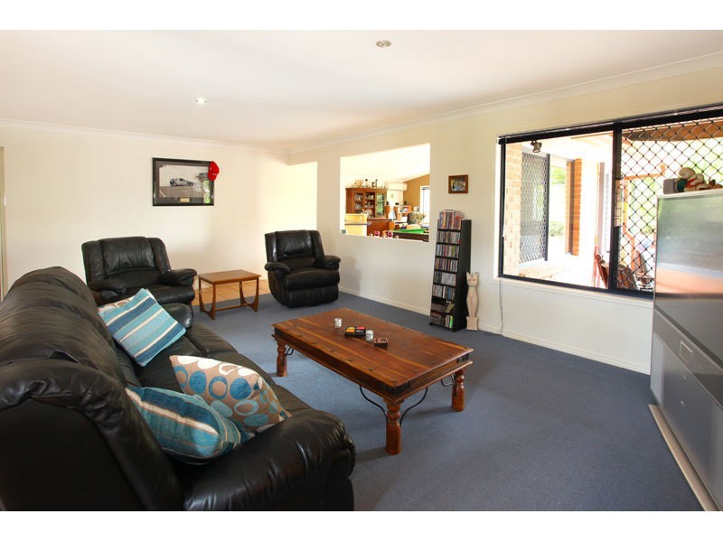 80 The Oval Drive, Mount Nathan QLD 4211