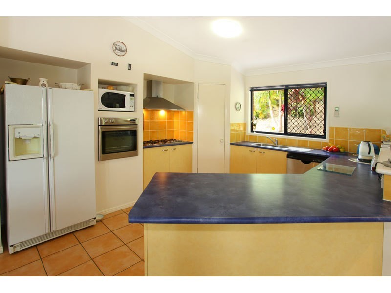 80 The Oval Drive, Mount Nathan QLD 4211
